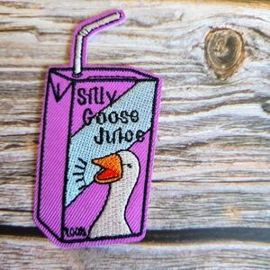 3/13$  Silly Goose Juice Funny 90'S Y2k Pop Embroidered Iron on Patch